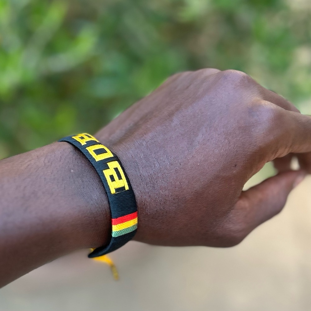NW 💯 Hand knitted Adjustable Bracelet Made in Benin